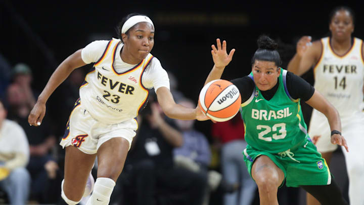 Indiana Fever, Bree Hall