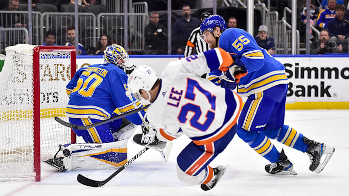 Apr 9, 2022; St. Louis, Missouri, USA; New York Islanders left wing Anders Lee (27) falls to the Apr 9, 2022; St. Louis, Missouri, USA; New York Islanders left wing Anders Lee (27) falls to the