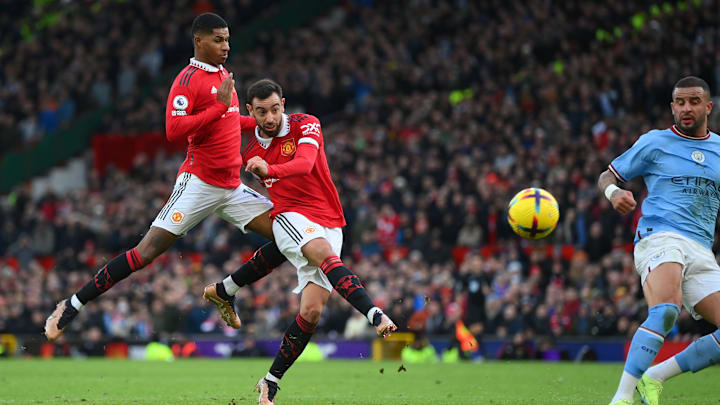 Bruno Fernandes a inscrit un but polémique face à Manchester City.