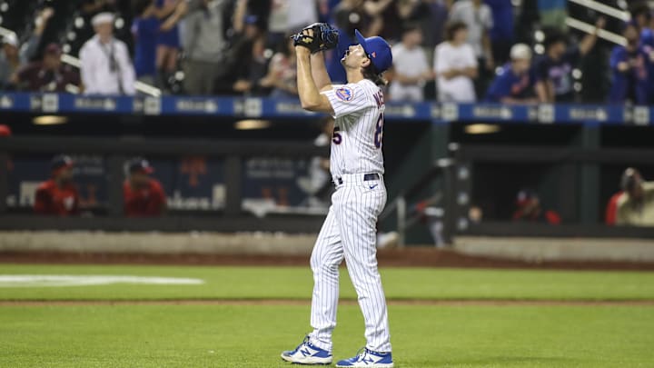 May 30, 2022; New York City, New York, USA; New York Mets relief pitcher Stephen Nogosek (85)