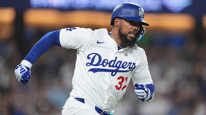 Los Dodgers podrían ver partir a Teoscar Hernández  en la agencia libre