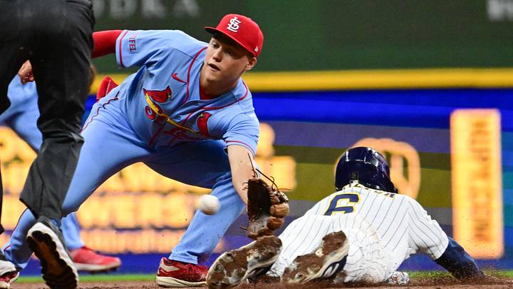 Sep 26, 2026; Milwaukee, Wisconsin, USA; St. Louis Cardinals second baseman JJ Wetherholt (26) gets ready to tag out Milwaukee Brewers third baseman David Hamilton (6) trying to steal second base in the third inning at American Family Field. Mandatory Credit: Benny Sieu-Imagn Images Sep 26, 2026; Milwaukee, Wisconsin, USA; St. Louis Cardinals second baseman JJ Wetherholt (26) gets ready to tag out Milwaukee Brewers third baseman David Hamilton (6) trying to steal second base in the third inning at American Family Field. Mandatory Credit: Benny Sieu-Imagn Images