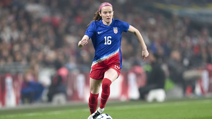 Lavelle helped the USWNT to a gritty 2–1 win over the Netherlands. Lavelle helped the USWNT to a gritty 2–1 win over the Netherlands.