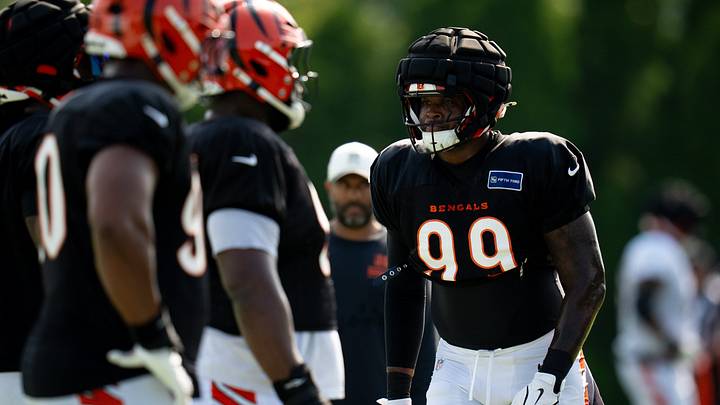Cincinnati Bengals defensive end Myles Murphy (99) practices during Bengals practice at the Kettering Practice Fields in Cincinnati, Ohio, on Thursday, August 6, 2026. Cincinnati Bengals defensive end Myles Murphy (99) practices during Bengals practice at the Kettering Practice Fields in Cincinnati, Ohio, on Thursday, August 6, 2026.