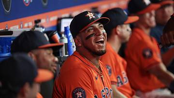 Astros, A's Eye Winter Trade for Isaac Paredes