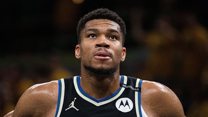 The Bucks need to build a contending roster around Giannis Antetokounmpo for the 2025–26 season.