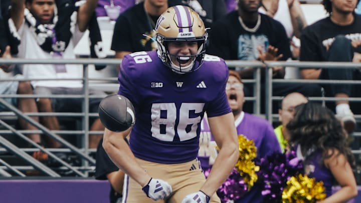 Decker DeGraaf celebrates his second UW touchdown catch. 