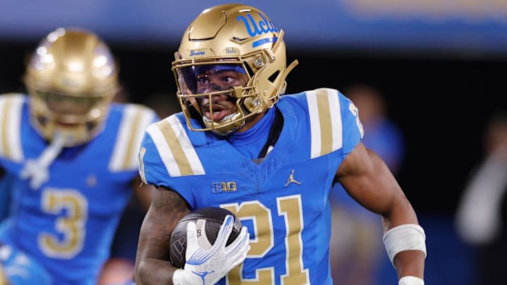 COLLEGE FOOTBALL: NOV 22 Washington at UCLA