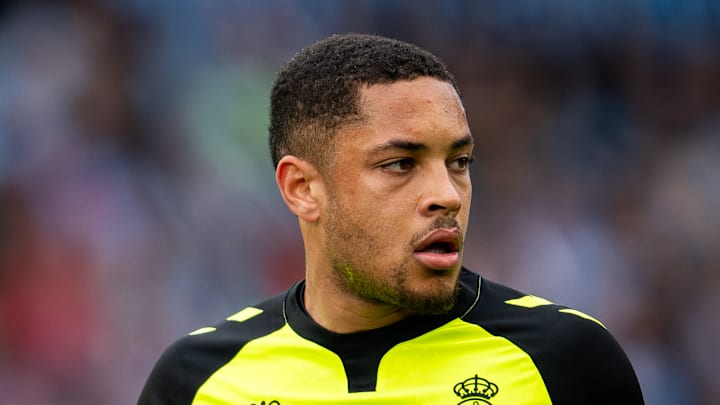 Vitor Roque não será jogador do Palmeiras