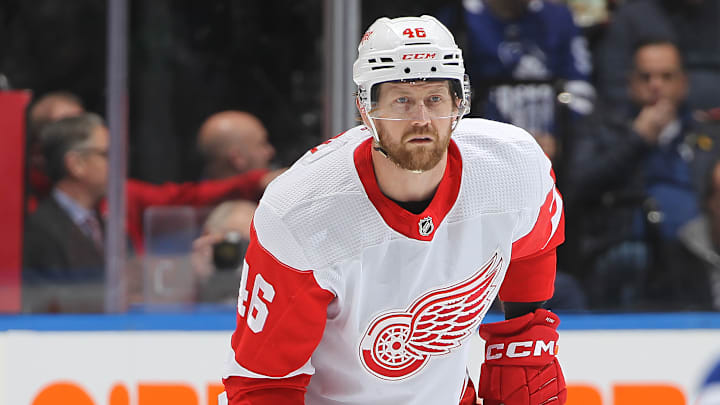 Detroit Red Wings v Toronto Maple Leafs