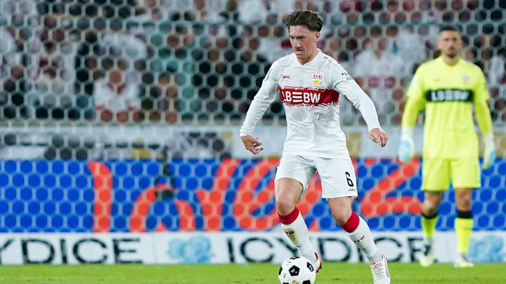 Angelo Stiller im Trikot des VfB Stuttgart