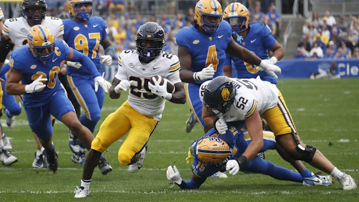 Cal running back Jaivian Thomas 