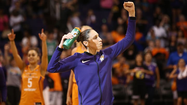 Phoenix Mercury's Diana Taurasi celebrates after beating the Atlanta Dream on Aug. 17, 2018, at Taking Stick Resort Arena in Phoenix, Ariz.
Atlanta .vs Phoenix 2018 Phoenix Mercury's Diana Taurasi celebrates after beating the Atlanta Dream on Aug. 17, 2018, at Taking Stick Resort Arena in Phoenix, Ariz.
Atlanta .vs Phoenix 2018