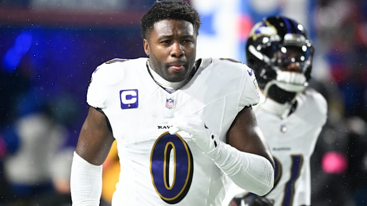 Jan 19, 2025; Orchard Park, New York, USA; Baltimore Ravens linebacker Roquan Smith (0) takes the field before the game against the Buffalo Bills in a 2025 AFC divisional round game at Highmark Stadium. Jan 19, 2025; Orchard Park, New York, USA; Baltimore Ravens linebacker Roquan Smith (0) takes the field before the game against the Buffalo Bills in a 2025 AFC divisional round game at Highmark Stadium.