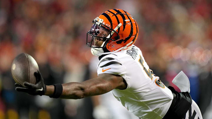 Dec 31, 2023; Kansas City, Missouri, USA; Cincinnati Bengals wide receiver Tee Higgins (5) gets his