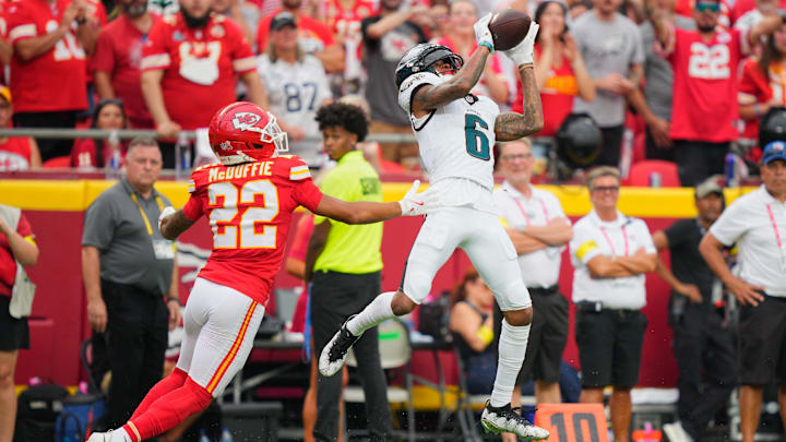 DeVonta Smith is just one of many weapons on the Eagles’ offense. 