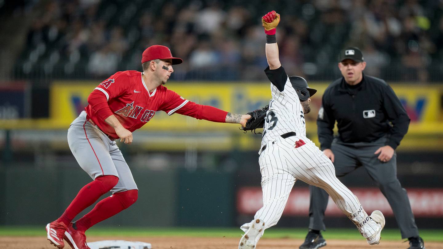 MLB 2025: Powerhouses Rise as Pirates Face Uncertainty