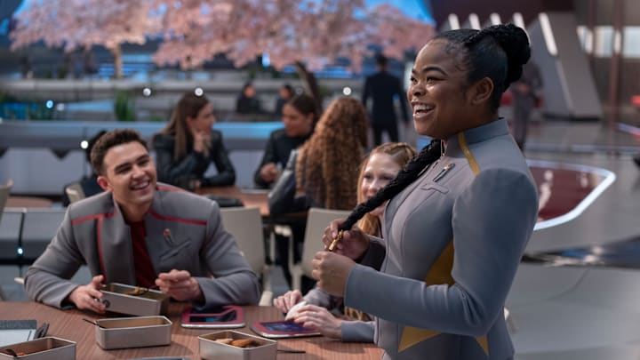 L-R: George Hawkins, Bella Shepard and Kerrice Brooks in season 1, episode 5 of Star Trek: Starfleet Academy streaming on Paramount+