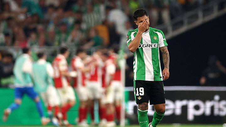 El Betis cayó 4-2 en casa ante el Braga de Portugal. El Betis cayó 4-2 en casa ante el Braga de Portugal.