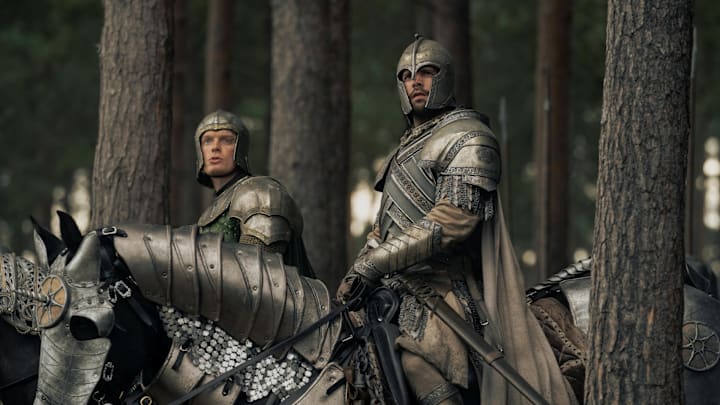 Freddie Fox as Gwayne Hightower and Fabien Frankel as Criston Cole in House of the Dragon season 2 episode 4