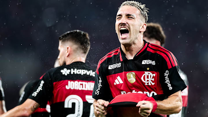 Léo Ortiz foi um dos destaques do Flamengo na 7ª rodada do Brasileirão 2026