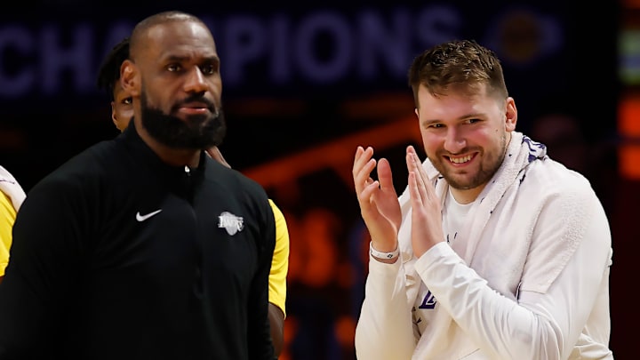 Utah Jazz v Los Angeles Lakers