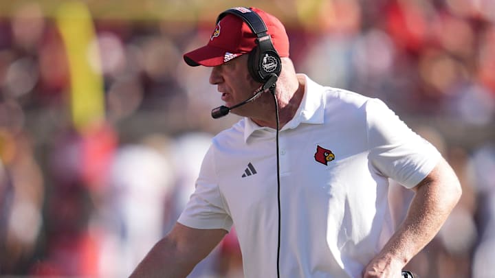Louisville head coach Jeff Brohm