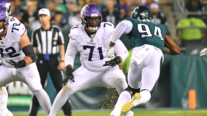Sep 19, 2022; Philadelphia, Pennsylvania, USA;  Minnesota Vikings offensive tackle Christian Darrisaw