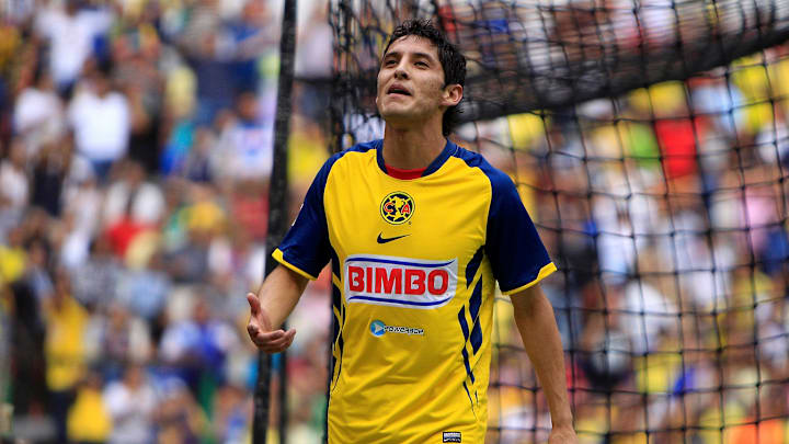 El jugador Ángel Reyna en un partido del América.