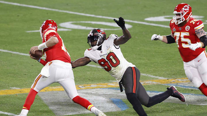 Los Kansas City Chiefs pertenecen a la División Oeste de la Conferencia Americana y los Tampa Bay Buccaneers al Sur de la Nacional