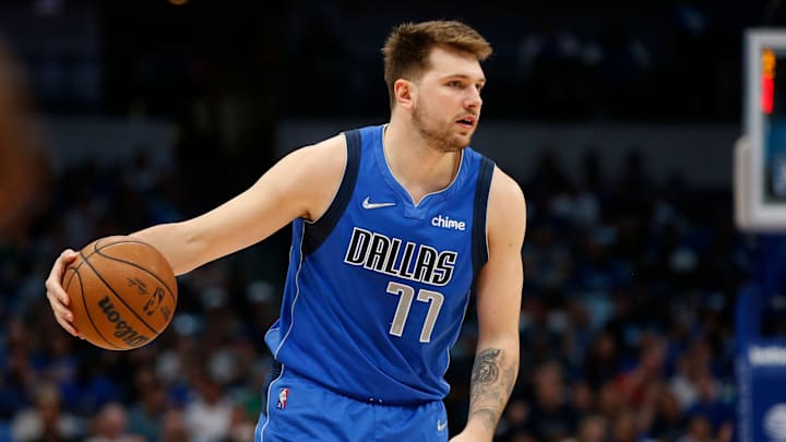 Los Mavericks buscan subir a la tercera posición del Oeste