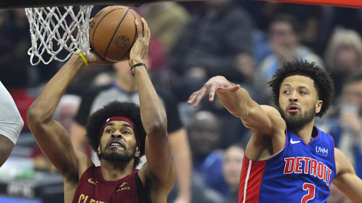 Jan 31, 2024; Cleveland, Ohio, USA; Cleveland Cavaliers center Jarrett Allen (31) shoots against the Detroit Pistons