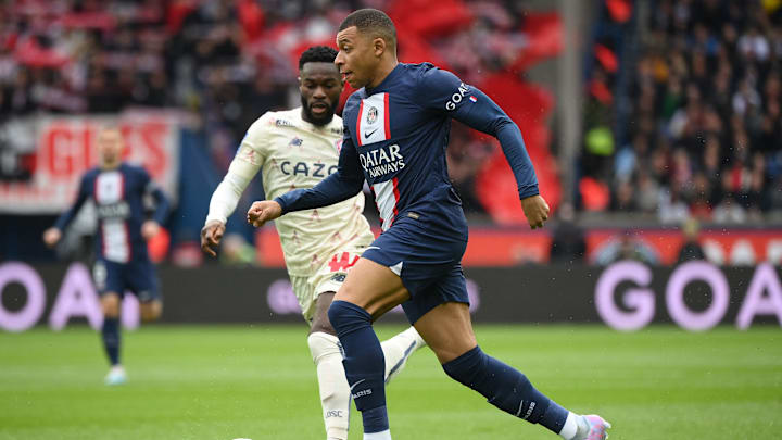 Kylian Mbappé buteur face au LOSC. 