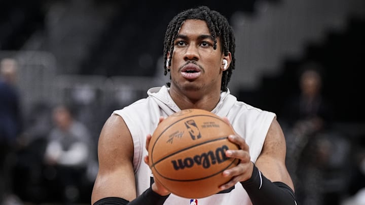 Mar 21, 2023; Atlanta, Georgia, USA; Detroit Pistons guard Jaden Ivey (23) warms up on the court prior to the game against the Atlanta Hawks at State Farm Arena. Mandatory Credit: Dale Zanine-Imagn Images Mar 21, 2023; Atlanta, Georgia, USA; Detroit Pistons guard Jaden Ivey (23) warms up on the court prior to the game against the Atlanta Hawks at State Farm Arena. Mandatory Credit: Dale Zanine-Imagn Images