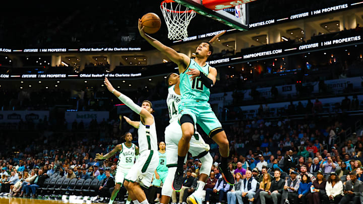 Milwaukee Bucks v Charlotte Hornets