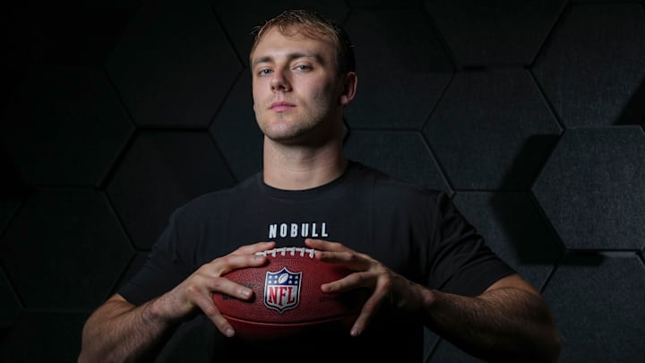 NFL Combine - Portraits
