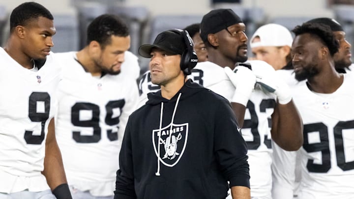 Aug 23, 2025; Glendale, Arizona, USA; Las Vegas Raiders defensive line coach Rob Leonard against the Arizona Cardinals during a preseason NFL game at State Farm Stadium. Mandatory Credit: Mark J. Rebilas-Imagn Images