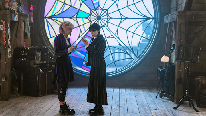 Wednesday. (L to R) Emma Myers as Enid Sinclair, Jenna Ortega as Wednesday Addams in episode 202 of Wednesday. Cr. Jonathan Hession/Netflix © 2025