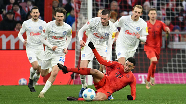 Der FC Bayern patzte gegen Holstein Kiel beinahe Der FC Bayern patzte gegen Holstein Kiel beinahe