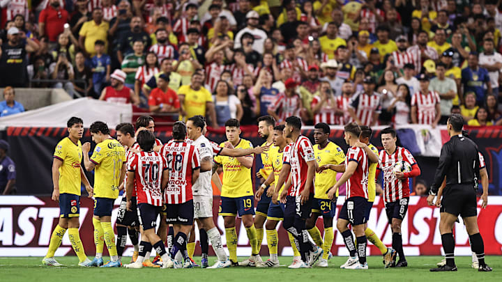 Club America v Chivas