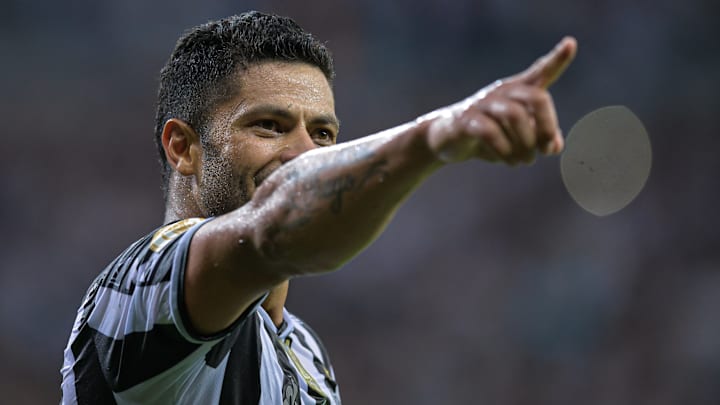 Artilheiro do Brasil em 2021, Hulk começou o Campeonato Brasileiro de 2022 com tudo. Artilheiro do Brasil em 2021, Hulk começou o Campeonato Brasileiro de 2022 com tudo.