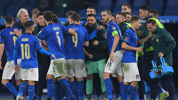 Esultanza azzurra Esultanza azzurra