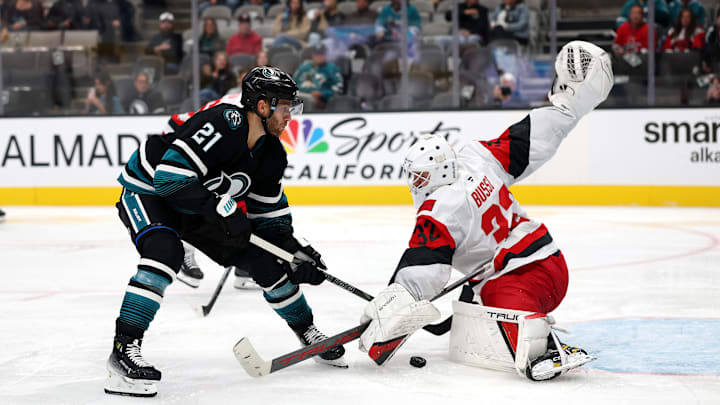 Carolina Hurricanes v San Jose Sharks