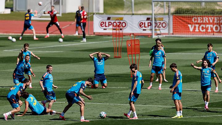 FBL-WC-2026-ESP-TRAINING FBL-WC-2026-ESP-TRAINING