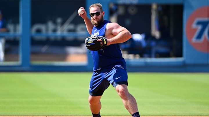San Francisco Giants v Los Angeles Dodgers