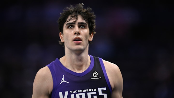 Phoenix Suns v Sacramento Kings