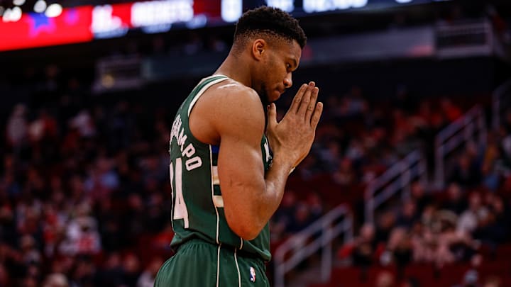 Milwaukee Bucks v Houston Rockets