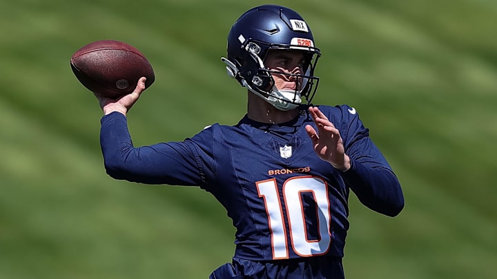 May 23, 2024; Englewood, CO, USA; Denver Broncos quarterback Bo Nix (10) during organized team activities at Centura Health Training Center. May 23, 2024; Englewood, CO, USA; Denver Broncos quarterback Bo Nix (10) during organized team activities at Centura Health Training Center.