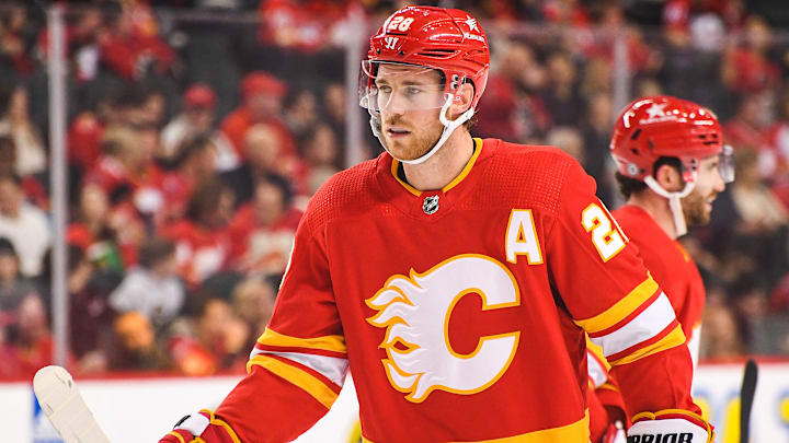 Tampa Bay Lightning v Calgary Flames
