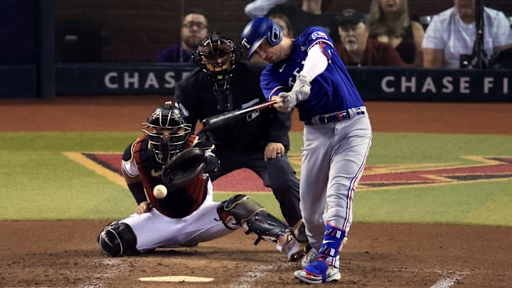 World Series - Texas Rangers v Arizona Diamondbacks - Game Five